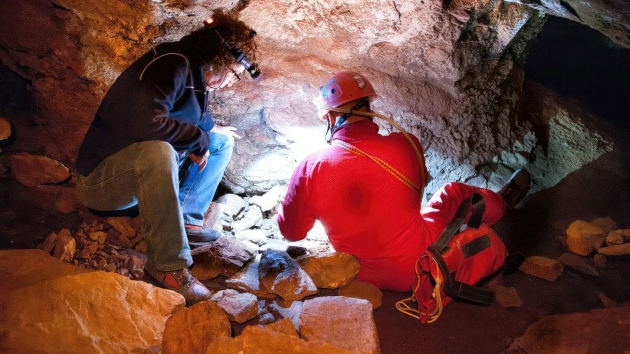 Grotta di Sa Rutt’e Scusi (foto dal sito www.mediterraneaonline.eu)