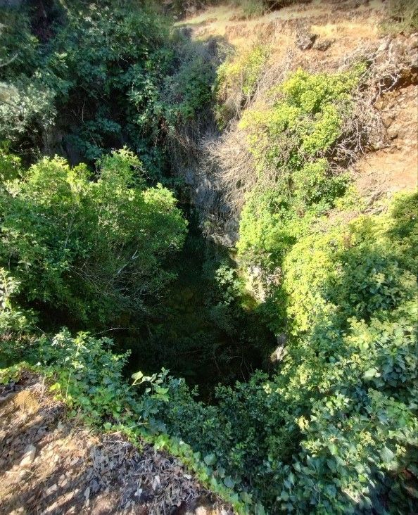 Foresta di Corongia - Grotta de Perdu