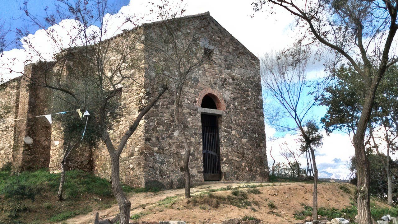 Chiesa campestre di San Leonardo